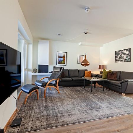 Gjermesoy Luxury Apartment Ballstad Esterno foto